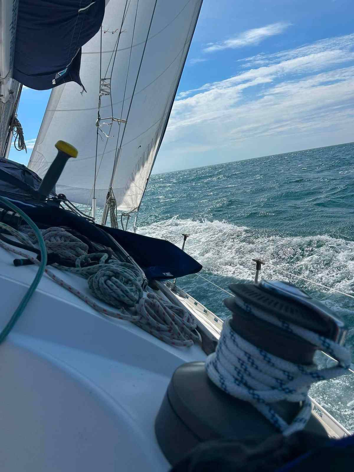 Croisière en voilier du Port Diélette (Barneville Carteret) au Port de Saint Hélier à&nbsp;Jersey